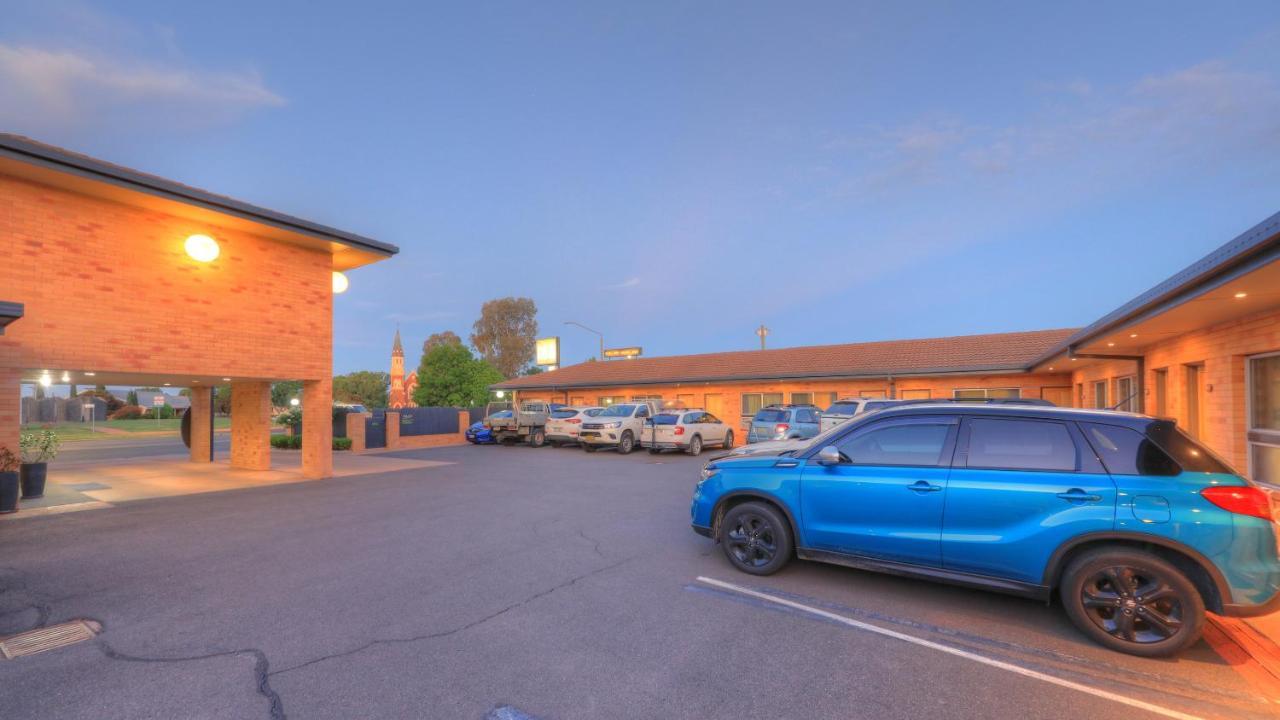 Cousins Motor Inn Inverell Exterior foto
